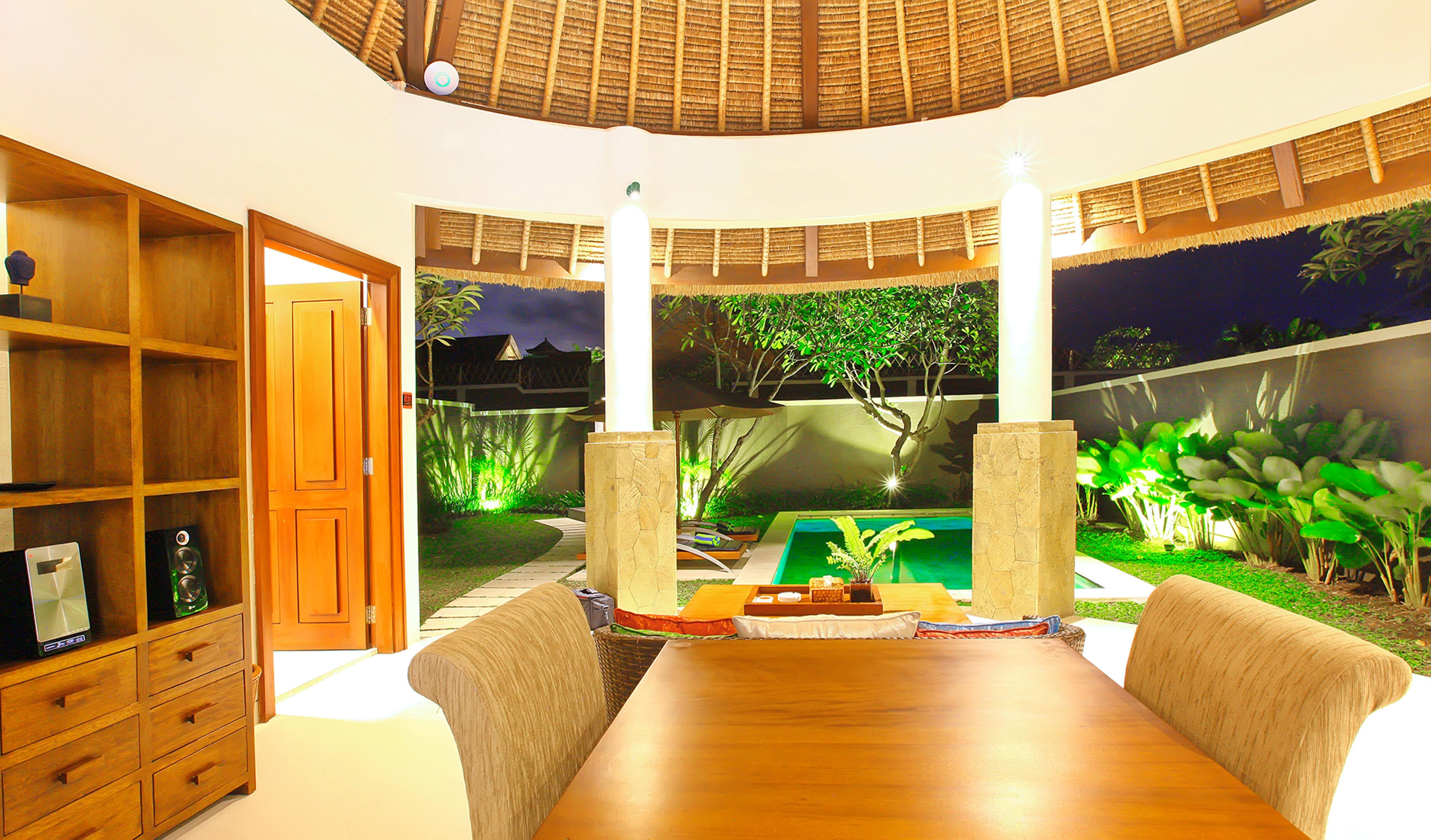 Mutiara Bali Boutique Resort & Villa Семиняк Екстериор снимка