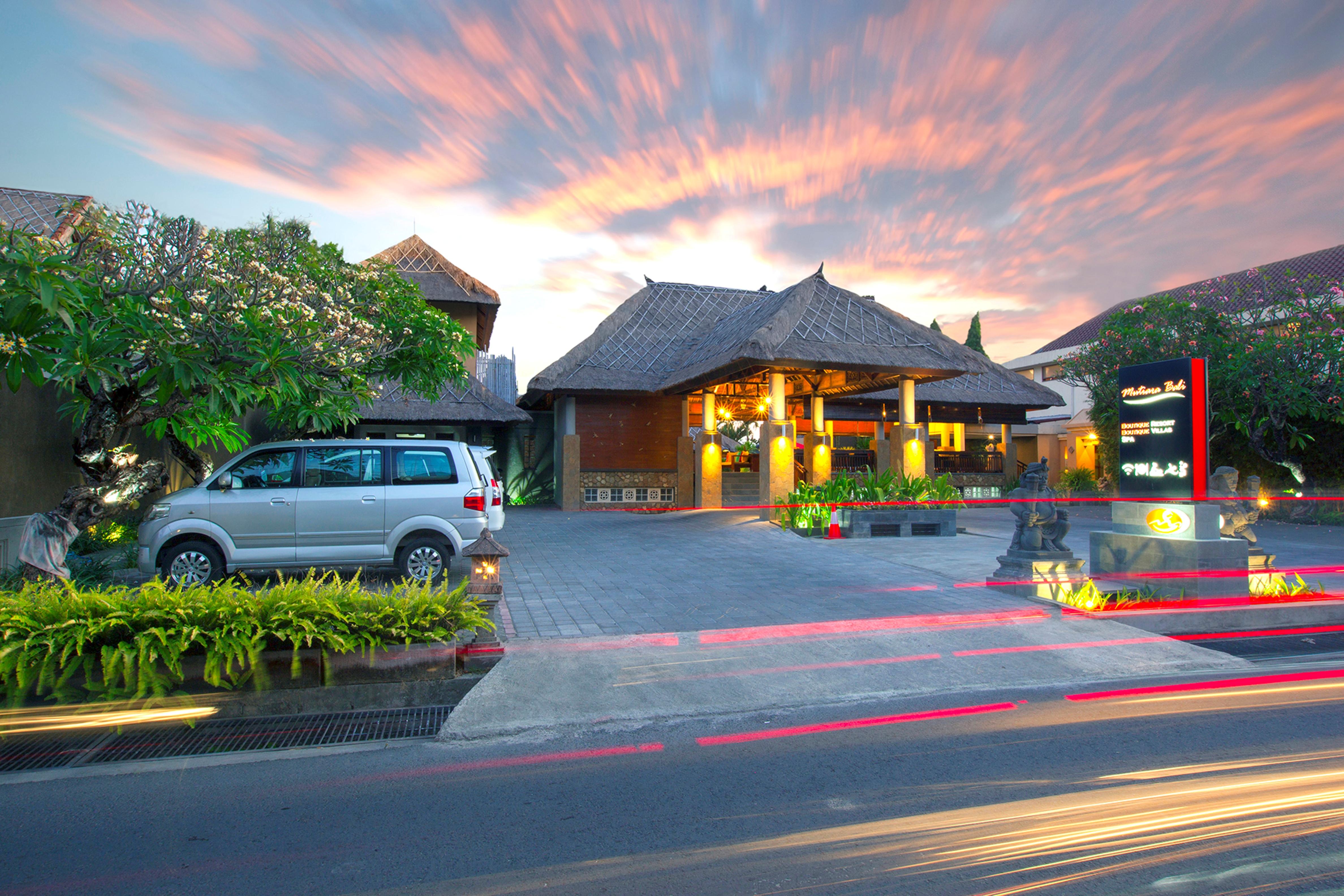 Mutiara Bali Boutique Resort & Villa Семиняк Екстериор снимка