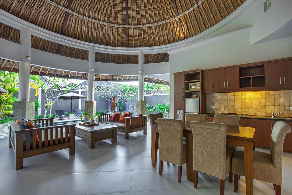Mutiara Bali Boutique Resort & Villa Семиняк Екстериор снимка
